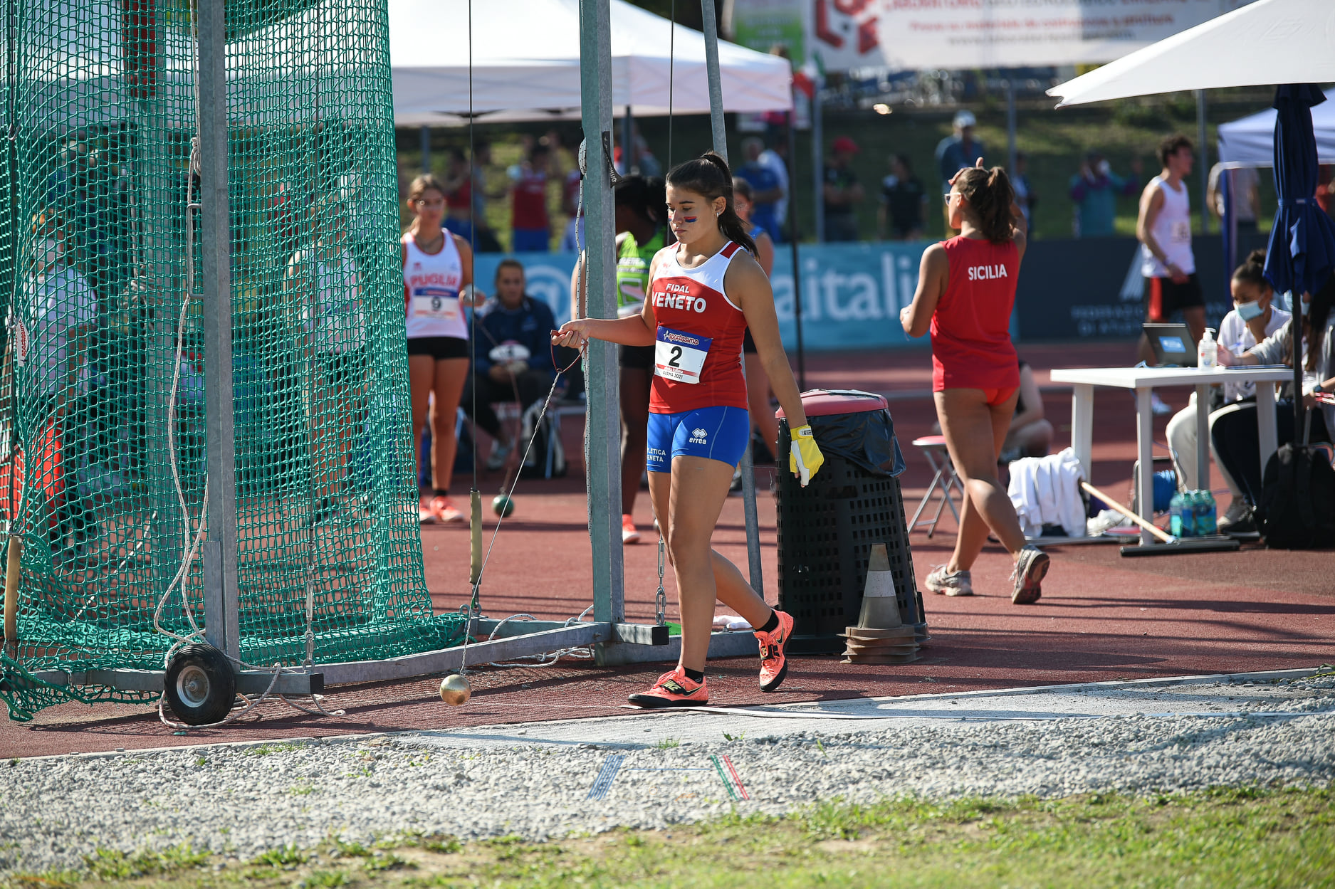 SERENA SANSON NONA AI TRICOLORI CADETTI NEL MARTELLO